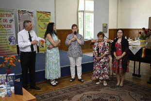 Antologia „Drag de limba română” a fost lansată în Chișinău și Băcioi - Poeți bihoreni în inima Basarabiei