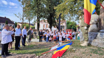 La bustul lui Avram Iancu, beiușenii au sărbătorit Ziua Imnului Național