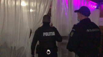 Chef într-un local din Oradea - Petrecere întreruptă de poliţişti