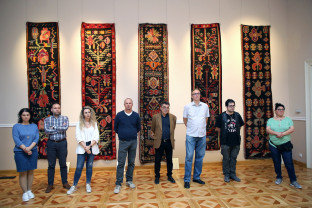 La Muzeul Țării Crișurilor - Expoziția Scoarțe de Căușeni