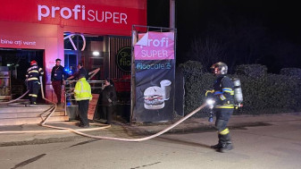 Incendiu într-un magazin din Aleșd - Personalul și clienții s-au autoevacuat până la sosirea pompierilor