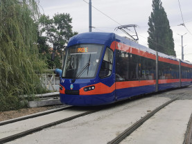 Contract de 78,7 milioane lei cu Astra Vagoane Călători, pentru Oradea - Nouă tramvaie noi