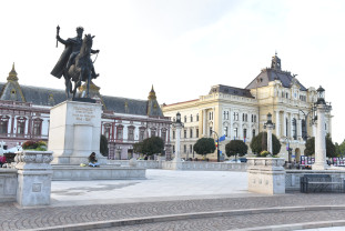 Programul aniversar la Ziua Oraşului Oradea - Schimb de gardă la statuia lui Ferdinand