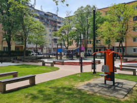 Finanțare asigurată prin campania „Luna curățeniei” - Loc de joacă reabilitat în Marghita
