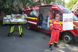 Autospeciale moderne, dedicate inclusiv transportului nou născuţilor, la ISU „Crişana” - Dotări noi pentru pompierii bihoreni