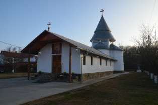 ​Schitul ortodox din Valea lui Mihai - Zi de hram și binecuvântare