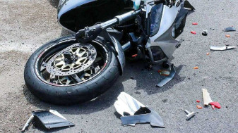 Accident mortal în Valea Mare de Criș - Un tânăr motociclist și-a pierdut viața după ce a intrat într-un gard de beton