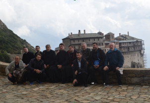 Un pelerinaj la Sfântul Munte Athos - La mânăstirea savantă Simonos Petras