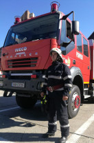 Un pompier a intervenit singur la un incendiu iar un fost angajat al ISU a resuscitat un motociclist - Salvatorii de lângă noi