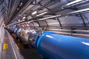 ​Cercetătorii se pregătesc să repornească acceleratorul de particule - În căutarea materiei întunecate