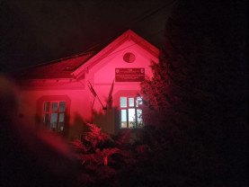 Clădirea DASO, iluminată în roșu - Solidaritate pentru sănătate