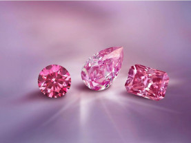 Nestematele s-au format în urmă cu miliarde de ani, la ruperea Terrei - Secretul diamantelor roz