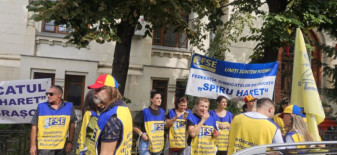 Proteste la Ministerul Educației; nu mai sunt fonduri pentru salarii și burse - Unde sunt banii?