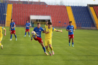 Play-off Liga a III-a - FC Bihor începe cu două meciuri acasă, Crişul Sântandrei cu două deplasări
