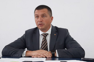 În cazul inspectorului general şcolar, Horea Abrudan - PSD Bihor cere premierului să intervină