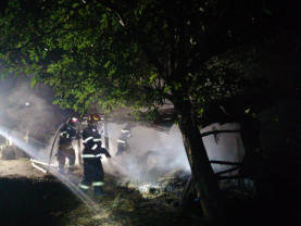 Aproximativ o sută de hectare de pășune au fost cuprinse de flăcări - Incendiu în comuna Drăgănești