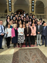 Înscrieri la Științe Politice și Jurnalism pentru un viitor mai informat