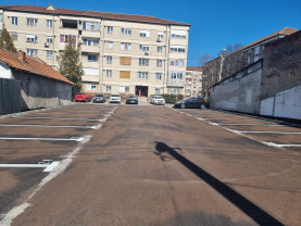 ​În zona străzilor Slatinei și Lisabonei - Noi locuri de parcare de domiciliu