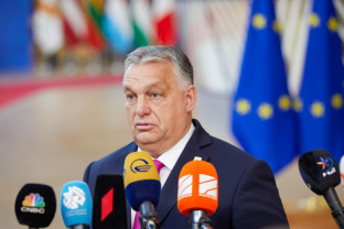 Un eurodeputat lansează o iniţiativă pentru a priva Ungaria de dreptul la vot în UE - Petiţia anti-Orban