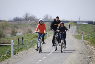 Proiect. Piste de biciclete pe 191 km de diguri  - Mai aproape de natură