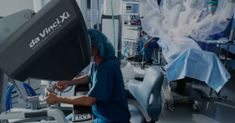 Prima intervenție chirurgicală robotică în cazul unui copil - Premieră medicală la Oradea