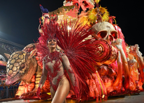 Carnavalul de la Rio - Noua campioană a şcolilor de samba