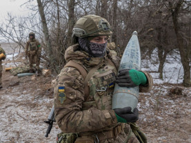 Ucraina are mari probleme în completarea efectivelor militare - În pană de recruţi