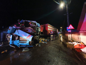 Accident mortal pe DN1 - Două autotrenuri au fost implicate, șoferul vinovat era băut