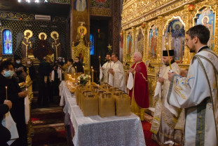 Unul dintre cei mai mari filantropi ortodocși români - Părintele Lucian Roșu, omagiat la Oradea