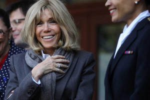 Prima doamnă a Franței va interpreta propriul rol - Brigitte Macron, în serialul „Emily in Paris”