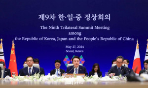 Summit Coreea de Sud – China - Japonia - Diplomaţia pasului pe loc