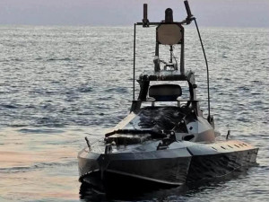 Dronă marină distrusă cu tunul de un F-16  în zona platformei Neptun Deep - Sabotaj sau atac direct?