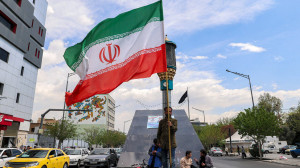 Președintele Trump anunță că SUA va colabora îndeaproape cu Iranul  - Armistițiu fragil în Orientul Mijlociu