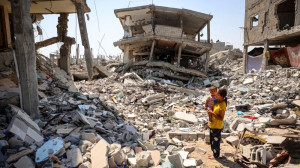 Bombardamente israeliene şi lupte în nordul Fâşiei Gaza - Un război nemilos