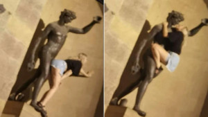 O turistă a mimat un act sexual cu statuia lui Bacchus  - Scandal la Florența