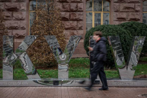 Majoritatea ucrainenilor resping concesiile majore în cadrul unui acord de încetare a focului - Pace, dar nu în genunchi