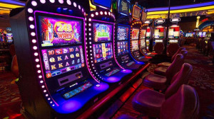Inspecţia Muncii a călcat în sectorul de jocuri de noroc şi pariuri - Muncă la negru înfloritoare