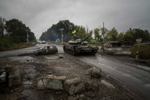 ONU: în Ucraina au fost comise crime de război - Armata continuă ofensiva